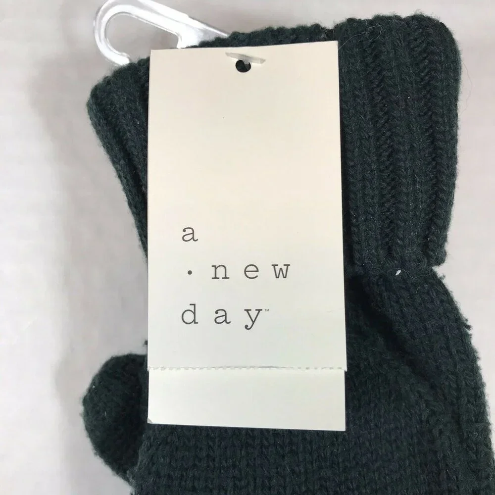 a new day these mittens